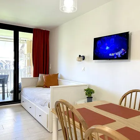 Climatisé, Vue - 4 Pers. - Fr-1-251-950 * Le Lavandou