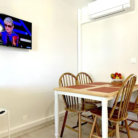 Apartment Climatise, Vue - 4 Pers. Le Lavandou